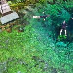 flutuacao-nascente-azul-bonito